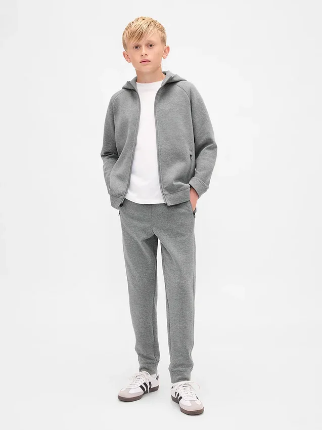 GapFit Tech Quick-Dry Jogginghose für Kinder