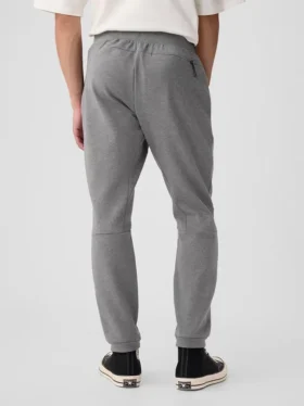 GapFit Tech Slim Jogginghose