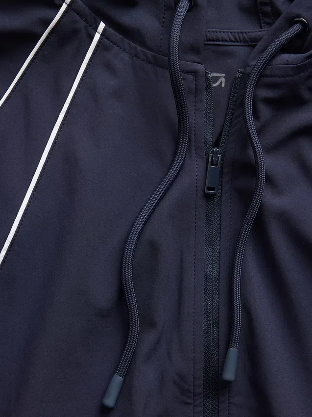GapFit Tech Windjacke