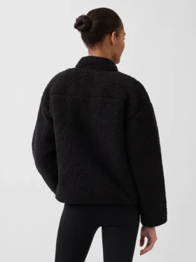 GapFit Wendejacke aus Sherpa