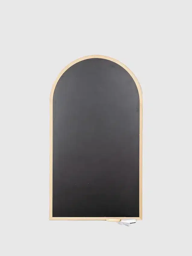 Gathre gewölbte Kreidetafel