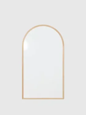 Gathre gewölbte Kreidetafel