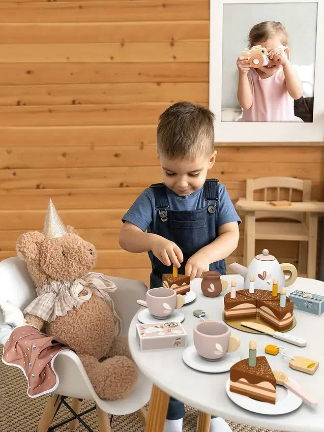 Geburtstags-Teeservice für Kleinkinder