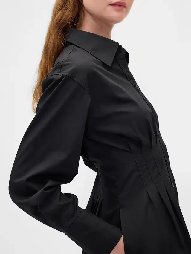 Gefaltetes Mini-Hemdkleid