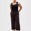 Gerad geschnittene Knöchelhose aus Twill mit hoher Leibhöhe