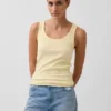 Geripptes Tanktop mit U-Ausschnitt