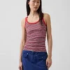 Geripptes Tanktop mit U-Ausschnitt