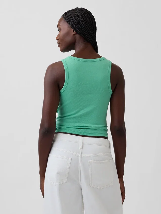 Geripptes Tanktop mit U-Ausschnitt