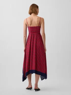 Gestreiftes Midi-Kleid im Taschentuch-Stil