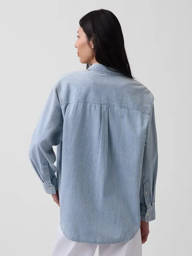 Großes Denim-Streifenhemd