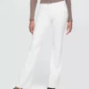 High-Rise-Flare-Jeans im 70er-Jahre-Stil