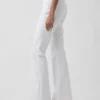 High-Rise-Flare-Jeans im 70er-Jahre-Stil