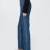 High-Rise-Jeans im 90er-Jahre-Stil mit schmalem, geradem Schnitt