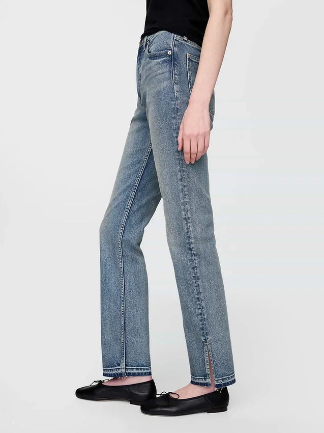 High-Rise-Jeans im 90er-Jahre-Stil mit schmalem, geradem Schnitt