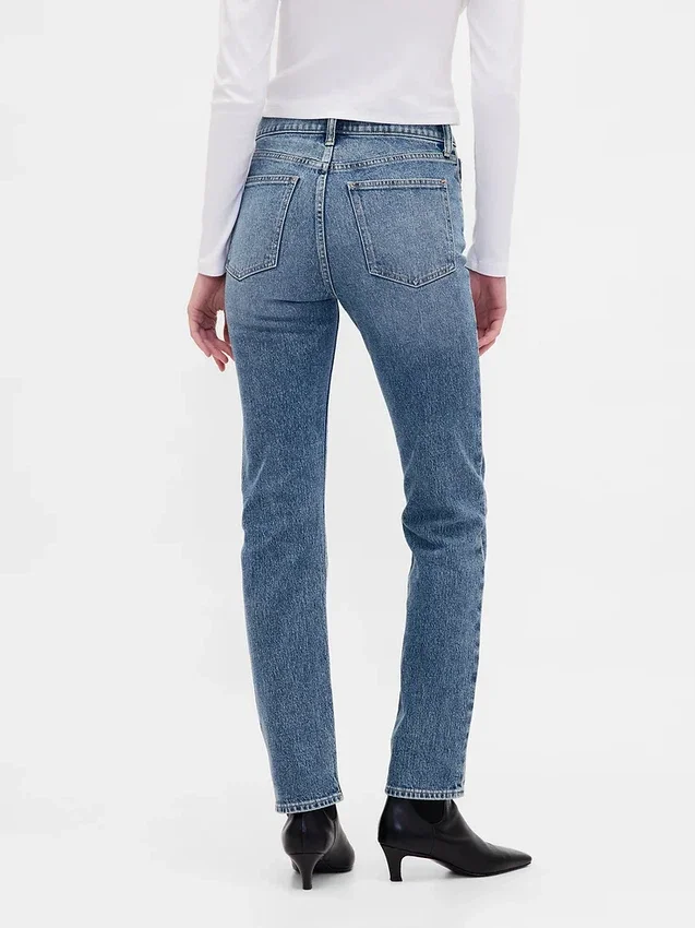 High-Rise-Jeans im 90er-Jahre-Stil mit schmalem, geradem Schnitt