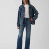 High-Rise-Jeans im 90er-Jahre-Stil, schmal geschnitten, gerade Beinschnitt, verkürzt