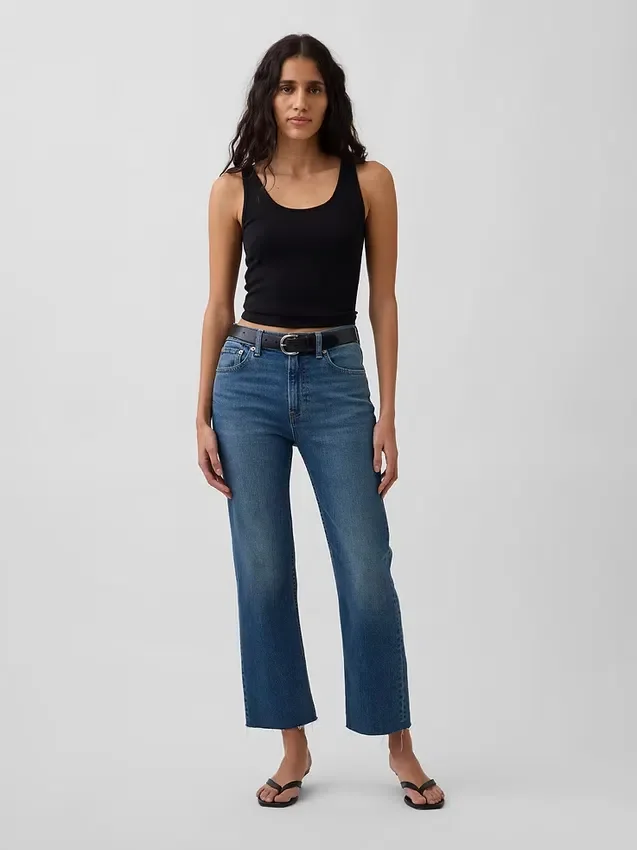 High-Rise-Jeans im 90er-Jahre-Stil, schmal geschnitten, gerade Beinschnitt, verkürzt