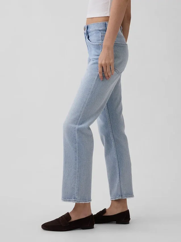 High-Rise-Jeans im 90er-Jahre-Stil, schmal geschnitten, gerade Beinschnitt, verkürzt