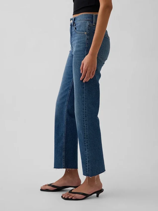 High-Rise-Jeans im 90er-Jahre-Stil, schmal geschnitten, gerade Beinschnitt, verkürzt