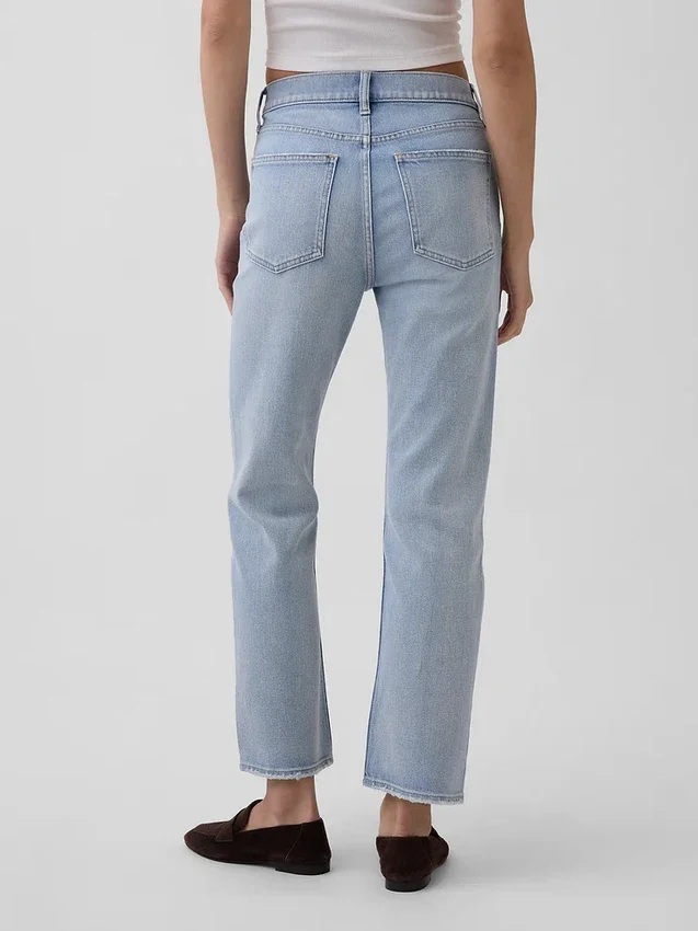 High-Rise-Jeans im 90er-Jahre-Stil, schmal geschnitten, gerade Beinschnitt, verkürzt