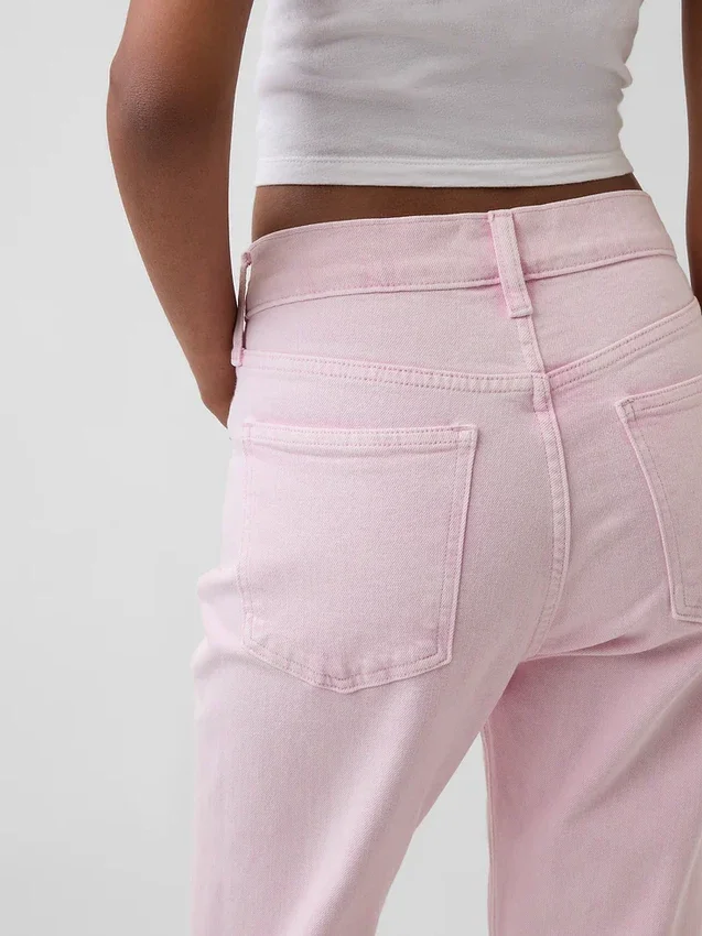 High-Rise-Jeans im 90er-Jahre-Stil, schmal geschnitten, gerade Beinschnitt, verkürzt