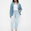 High-Rise-Jeans im 90er-Jahre-Stil, schmal geschnitten, gerade Beinschnitt, verkürzt
