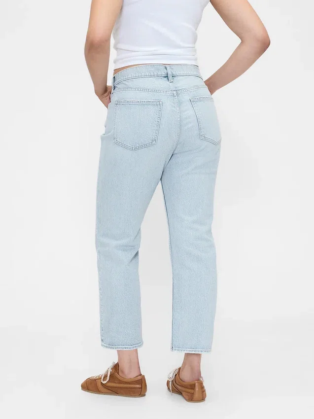 High-Rise-Jeans im 90er-Jahre-Stil, schmal geschnitten, gerade Beinschnitt, verkürzt
