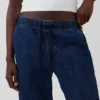 High-Rise-Jeans im Easy-Barrel-Schnitt