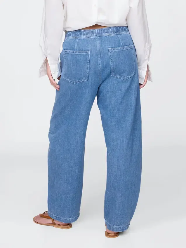 High-Rise-Jeans im Easy-Barrel-Schnitt