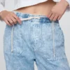 High-Rise-Jeans im Easy-Barrel-Schnitt