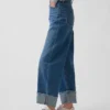 High-Rise-Jeans mit Umschlag