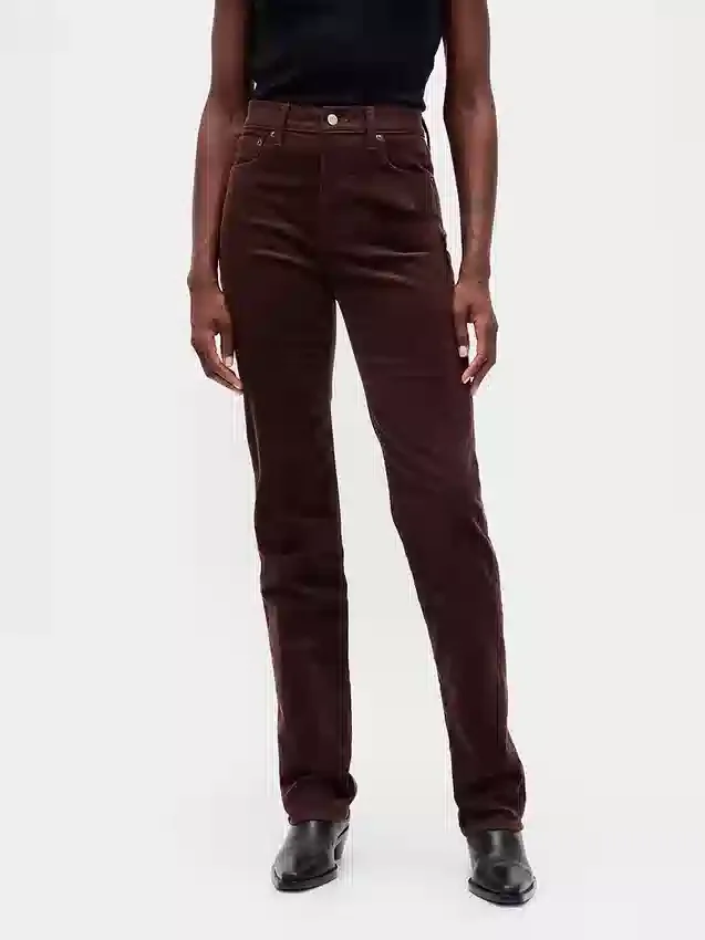 Hoch taillierte Cord-Jeans im 90er-Jahre-Stil, schmal und gerade geschnitten