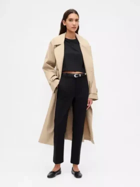 Hoch taillierte, schmal geschnittene Crop-Hose aus Doppelstrick