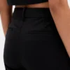 Hoch taillierte, schmal geschnittene Crop-Hose aus Doppelstrick