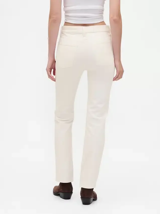 Hoch taillierte Slim-Straight-Hose aus Cord im 90er-Jahre-Stil