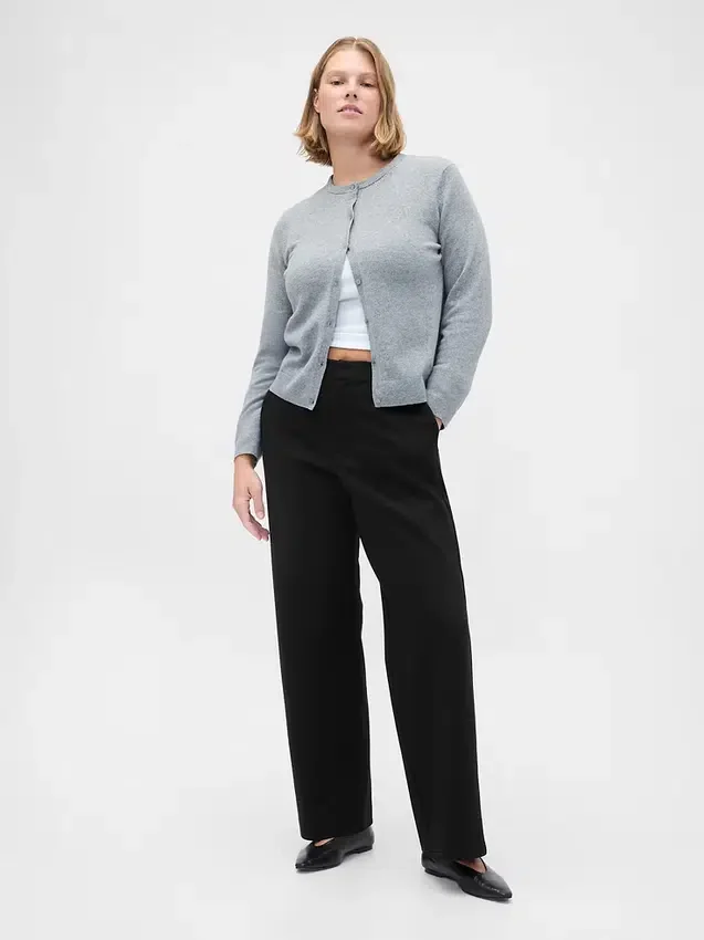 Hoch taillierte, weit geschnittene Hose aus Doppelstrick