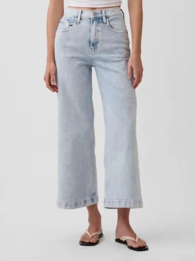 Hoch taillierte, weit geschnittene Knöchellange Jeans