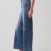 Hoch taillierte, weit geschnittene Knöchellange Jeans