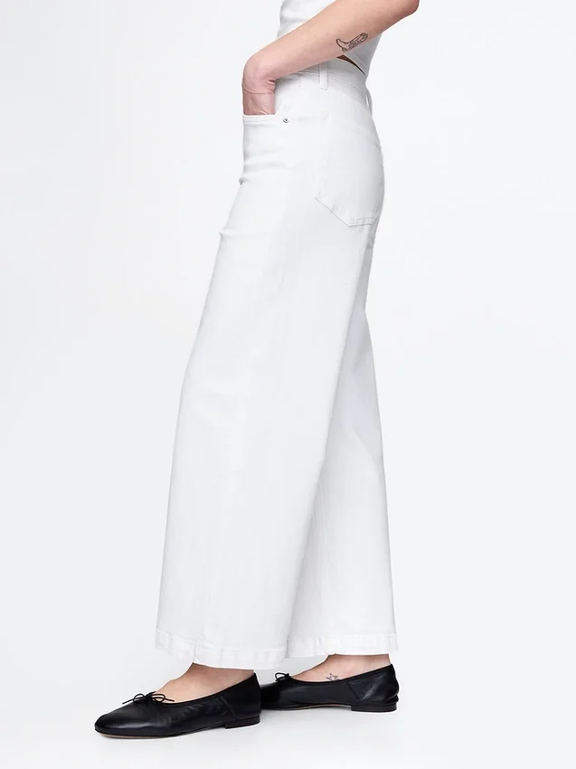 Hoch taillierte, weit geschnittene Knöchellange Jeans