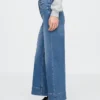 Hoch taillierte, weit geschnittene Knöchellange Jeans