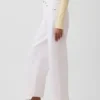 Hoch taillierte, weit geschnittene Knöchellange Jeans
