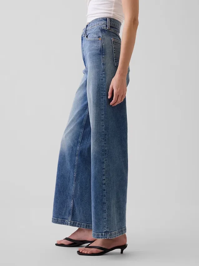 Hoch taillierte, weit geschnittene Knöchellange Jeans