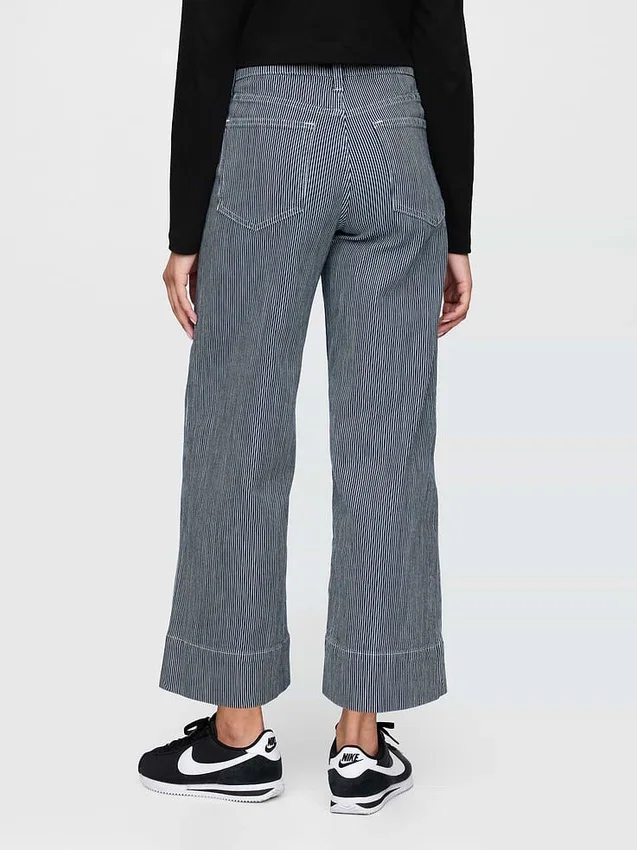 Hoch taillierte, weit geschnittene Knöchellange Jeans