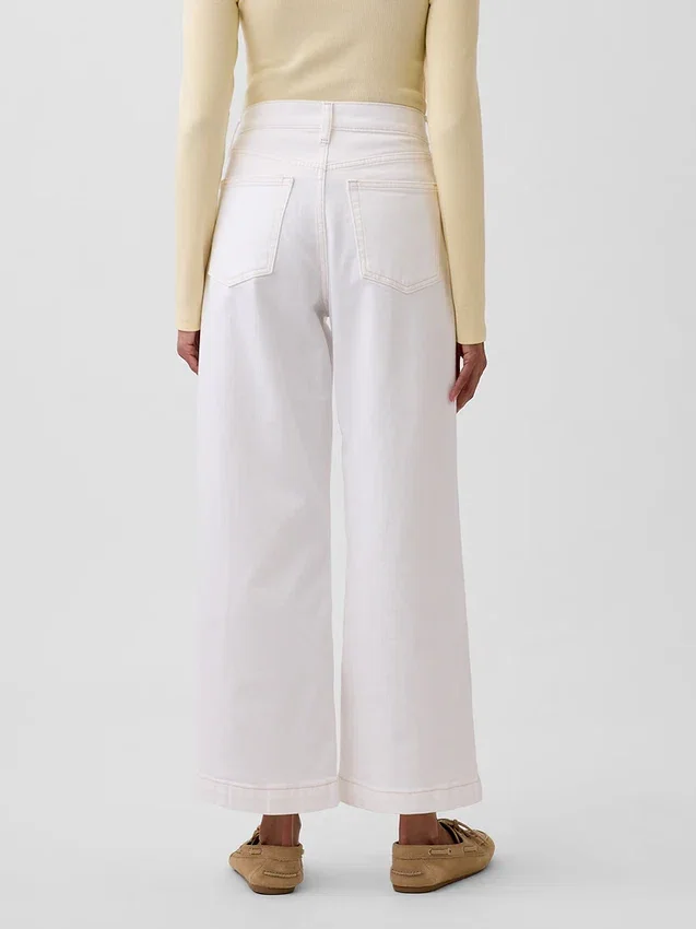 Hoch taillierte, weit geschnittene Knöchellange Jeans