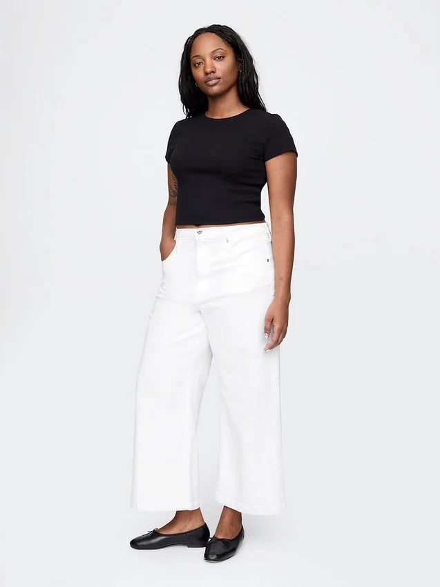 Hoch taillierte, weit geschnittene Knöchellange Jeans