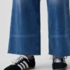 Hoch taillierte, weit geschnittene Knöchellange Jeans