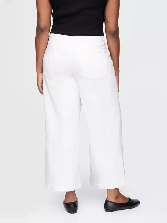 Hoch taillierte, weit geschnittene Knöchellange Jeans