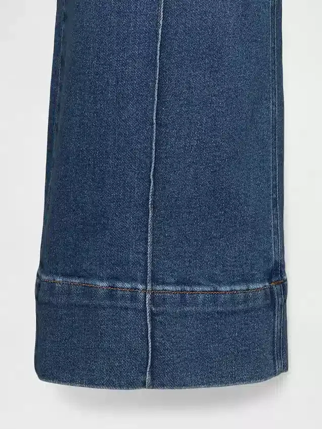 Hoch taillierte, weit geschnittene Knöchellange Jeans