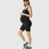 Ingrid und Isabel – der kurze Active-Unitard-Shorts-Jumpsuit für Umstandsmode