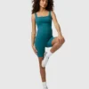 Ingrid und Isabel – der kurze Active-Unitard-Shorts-Jumpsuit für Umstandsmode